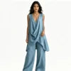 Conjunto de mujer de 2 piezas de estilo bohemio y casual, compuesto por un top de mezcla de lino con escote drapeado y bajo asimétrico, y pantalón largo de pierna ancha. Diseño holgado, cómodo y transpirable, de Sehe Fash