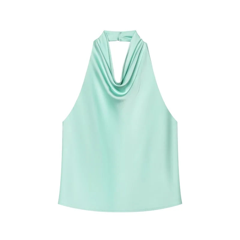 Top Halter de Satén para Mujer – Espalda Descubierta | Colección Verano
Top femenino de estilo elegante y veraniego, con acabado satinado, espalda descubierta y diseño de hombros descubiertos. Ideal para looks de verano,