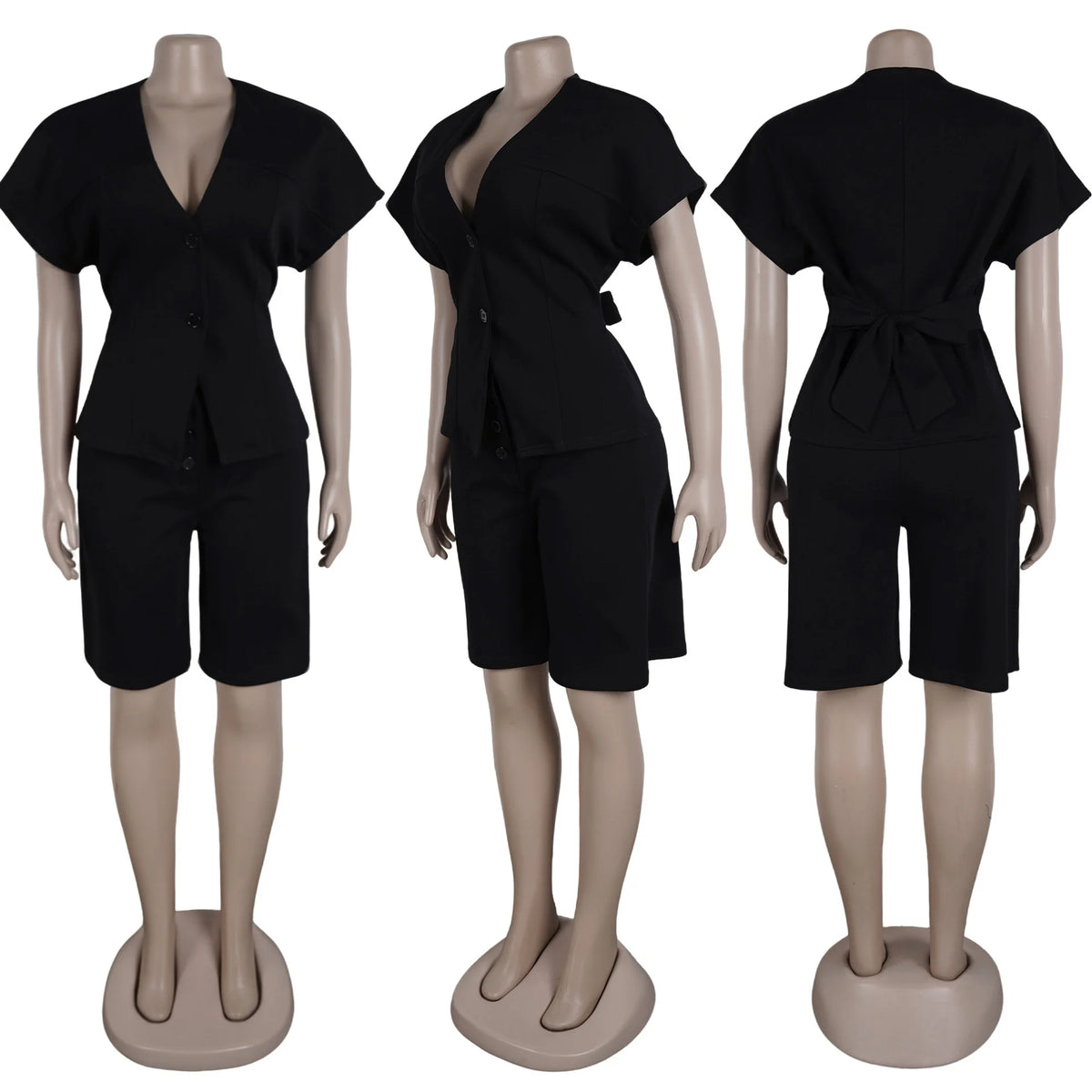 Conjunto de pantalón de 2 piezas para mujer

Conjunto a juego liso con chaqueta abotonada de manga corta, cuello en V, cintura alta y pantalón amplio hasta la rodilla. Corte holgado. Colección otoño 2026.